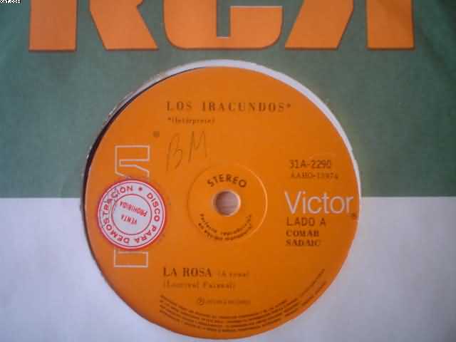 LOS IRACUNDOS - Un Buscavidas Como Yo-la Rosa
