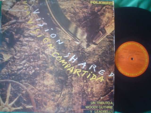 U2 - Folkways Una Vision Compartida